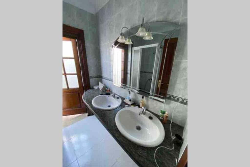 Villa Isa Sea Views Playa Blanca  Zewnętrze zdjęcie